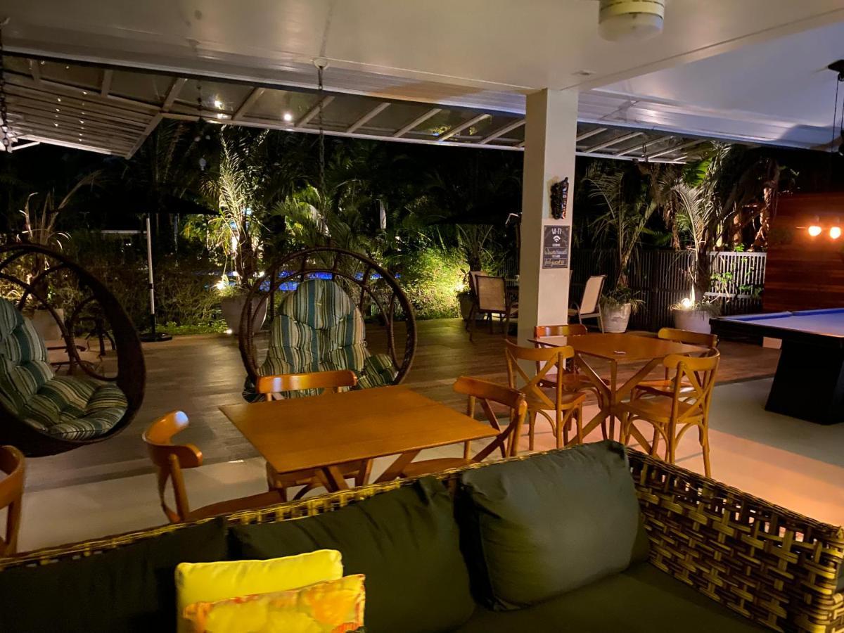 ماريسياز Waves Guest House المظهر الخارجي الصورة